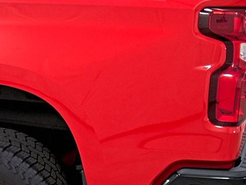 Used 2019 Chevrolet Silverado 1500 Custom Trail Boss w/ Custom Convenience Package image 10