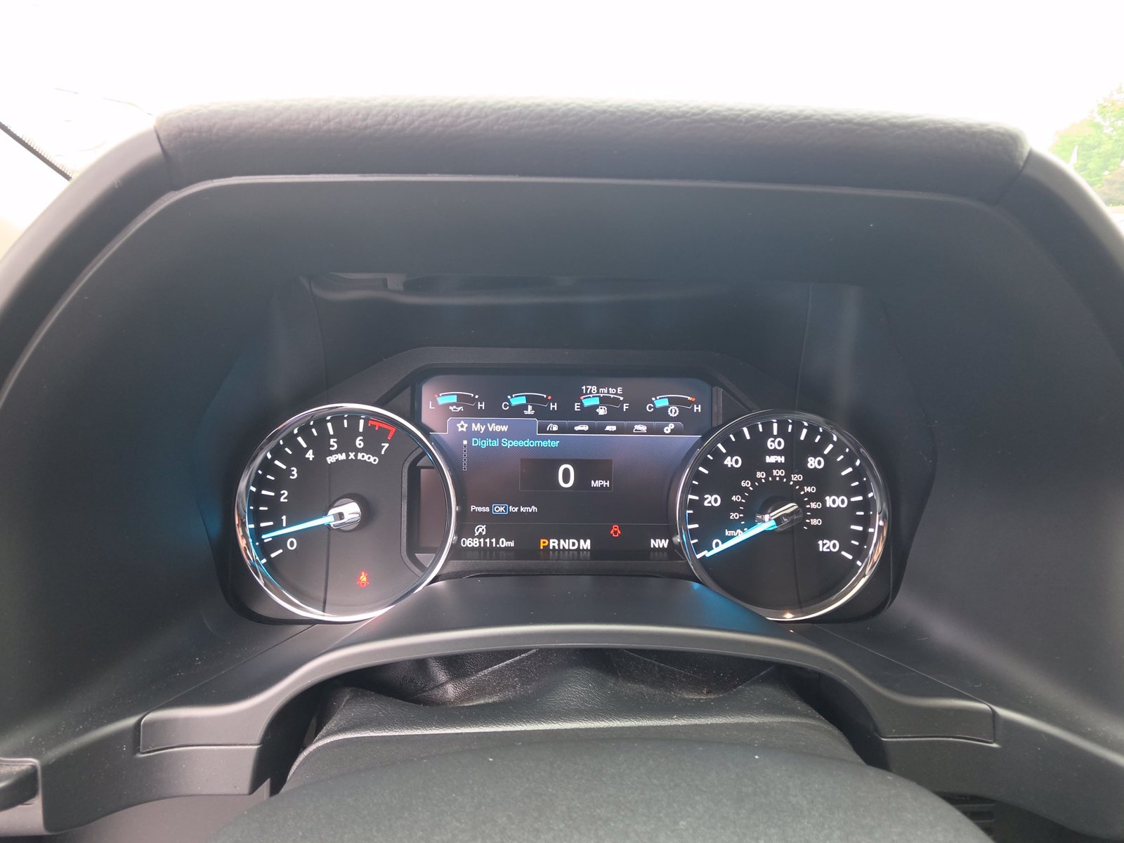 Used 2019 Ford Expedition Platinum AWD/4WD image 17