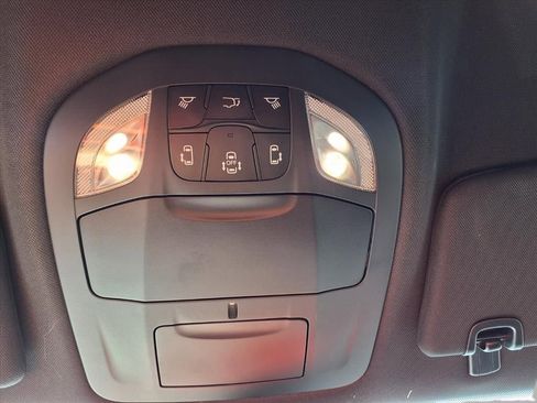 New 2026 Chrysler Pacifica Select image 14