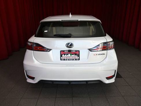 Used 2016 Lexus CT 200h 200h image 6