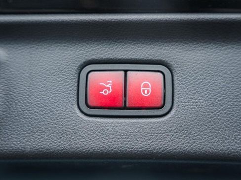 Used 2022 Mercedes-Benz S 580 4MATIC Sedan w/ 3D Technology Package image 12