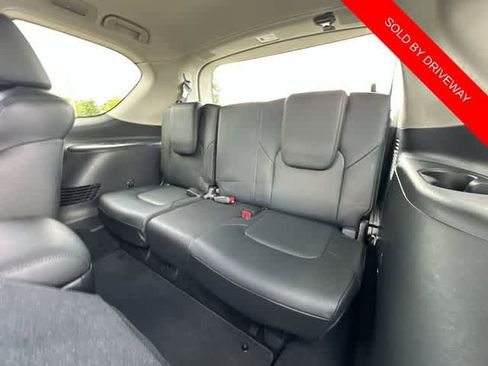 Used 2024 Nissan Armada SL w/ Captain's Chairs Package AWD/4WD image 19