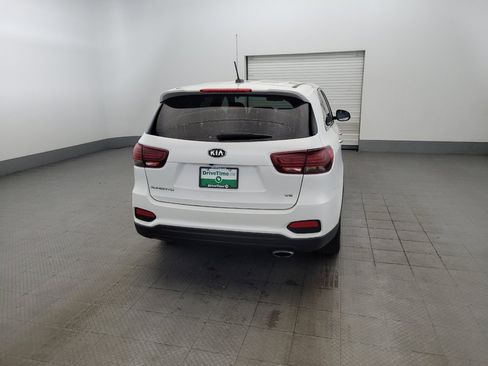 Used 2020 Kia Sorento FWD V6 image 7