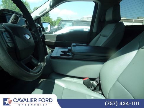 Used 2025 Ford F150 XL w/ Equipment Group 103A High AWD/4WD image 7
