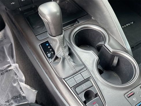 Used 2024 Toyota Camry XSE image 17