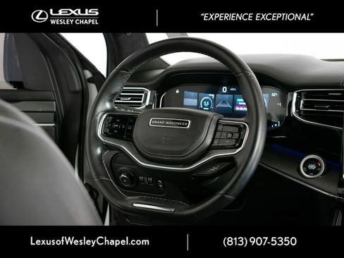 Used 2022 Jeep Grand Wagoneer Series II image 27