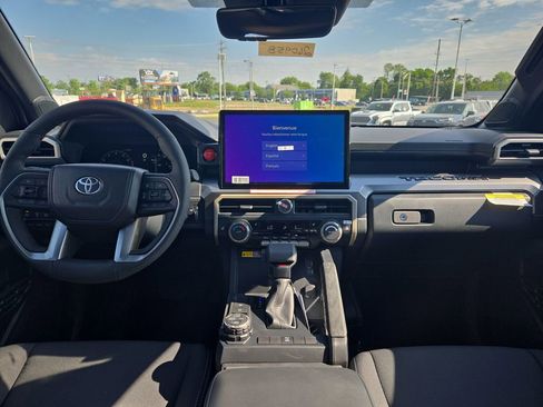 New 2026 Toyota Tacoma TRD Off-Road AWD/4WD image 12