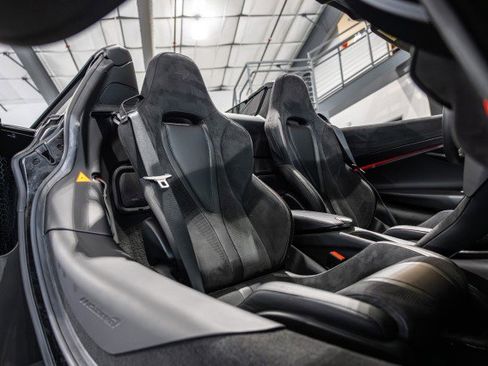 Used 2020 McLaren 720S Spider RWD image 51