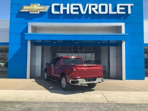 Used 2022 Chevrolet Silverado 1500 LTZ w/ LTZ Premium Package image 7