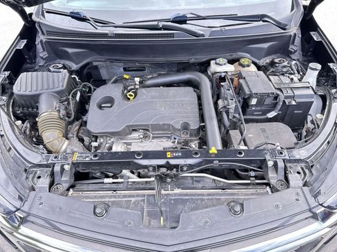 Used 2023 Chevrolet Equinox LS w/ LS Convenience Package FWD image 13