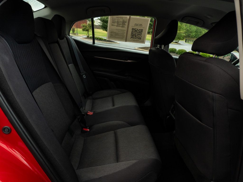 Used 2025 Toyota Camry LE FWD image 16