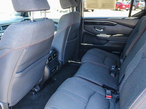 Certified 2025 Honda Pilot Sport image 20