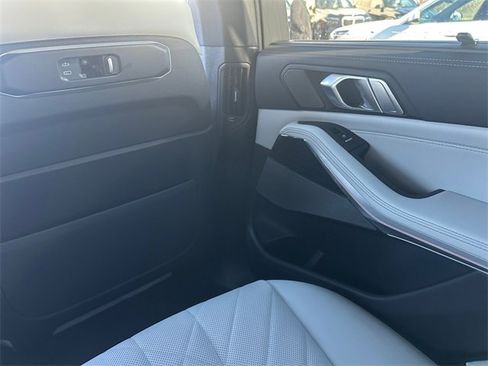 New 2026 BMW X5 xDrive40i image 22