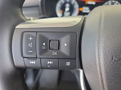 Certified 2023 INFINITI QX60 Luxe w/ Performance Audio Package AWD/4WD image 17