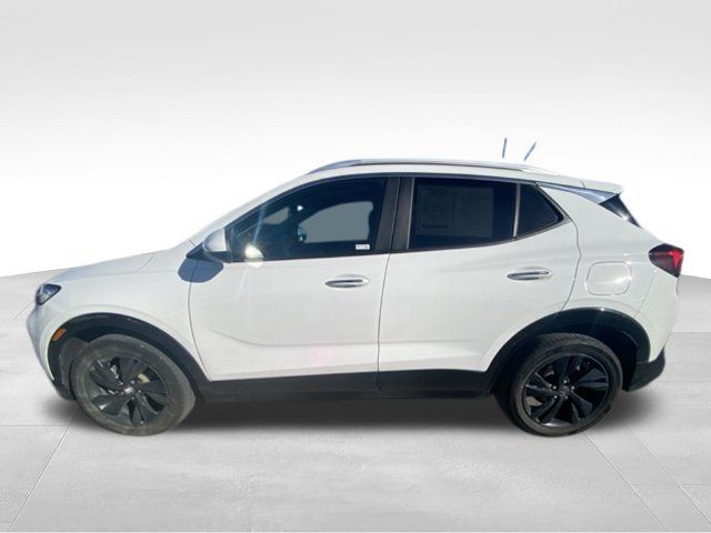 Used 2024 Buick Encore GX Sport Touring FWD image 5