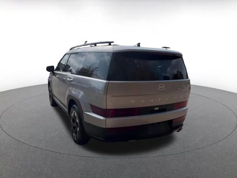 Used 2025 Hyundai Santa Fe SEL image 11