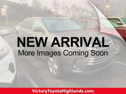 Used 2019 Toyota Highlander Limited