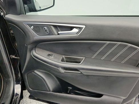 Used 2023 Ford Edge ST image 26
