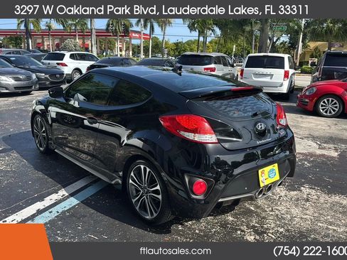 Used 2016 Hyundai Veloster Turbo w/ Option Group 04 FWD image 8