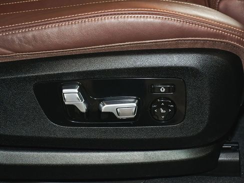 Used 2021 BMW X5 M50i w/ Premium Package AWD/4WD image 63