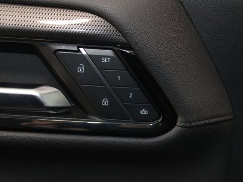 Used 2024 GMC Sierra 2500 AT4 w/ AT4 Premium Plus Package image 26