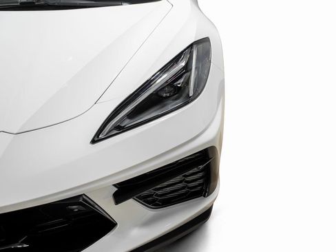 Used 2024 Chevrolet Corvette Stingray Premium Conv w/ 3LT image 4