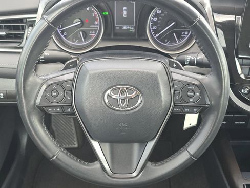 Used 2023 Toyota Camry SE image 13