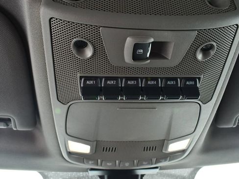 Used 2018 Ford F350 Lariat w/ Lariat Ultimate Package AWD/4WD image 35