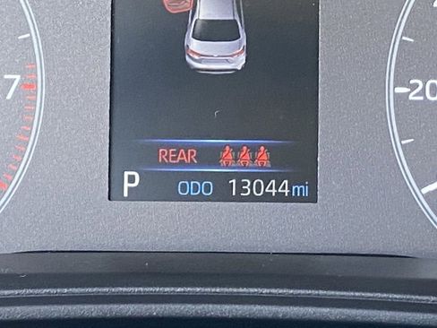 Certified 2025 Toyota Corolla LE image 31