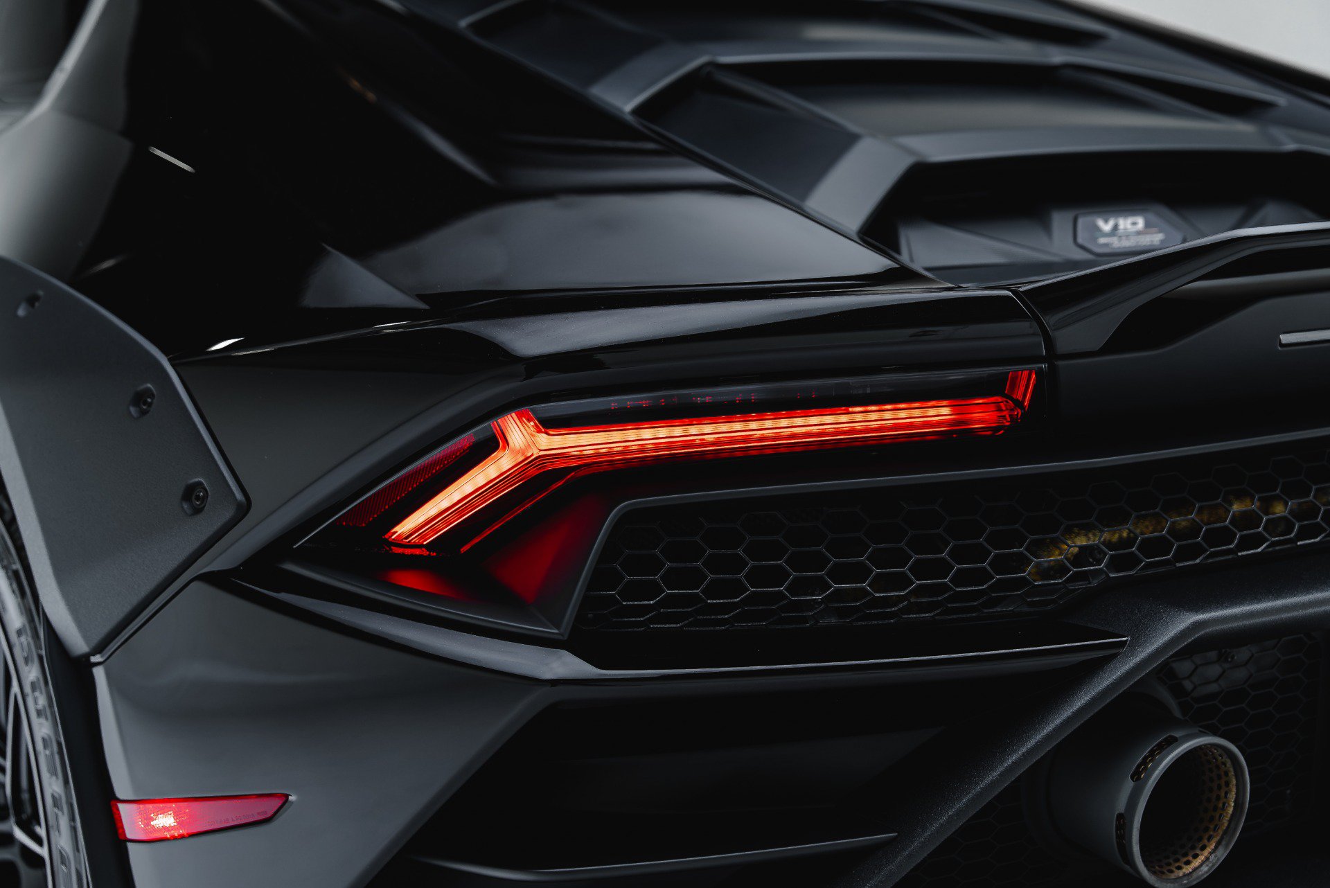 Used 2024 Lamborghini Huracan Sterrato AWD/4WD image 51