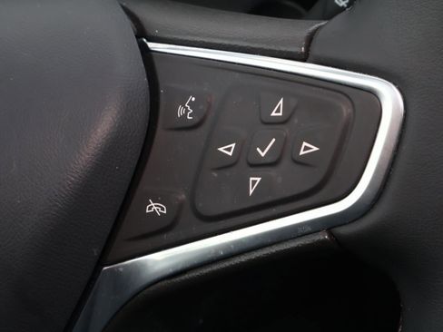 Used 2023 Chevrolet Equinox LT FWD image 24