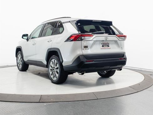 Certified 2023 Toyota RAV4 XLE Premium AWD/4WD image 9