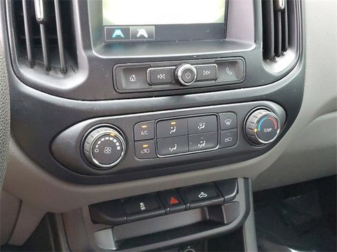 Used 2018 GMC Canyon 2WD Crew Cab image 17