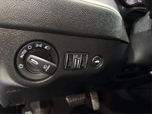 Used 2021 Dodge Charger Scat Pack w/ Dynamics Package image 20