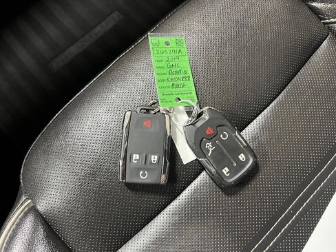 Used 2019 GMC Acadia Denali w/ Technology Package image 35