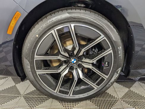 New 2026 BMW 760i xDrive w/ Executive Package image 10