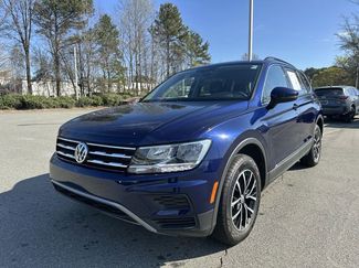 Used 2021 Volkswagen Tiguan SE video 1