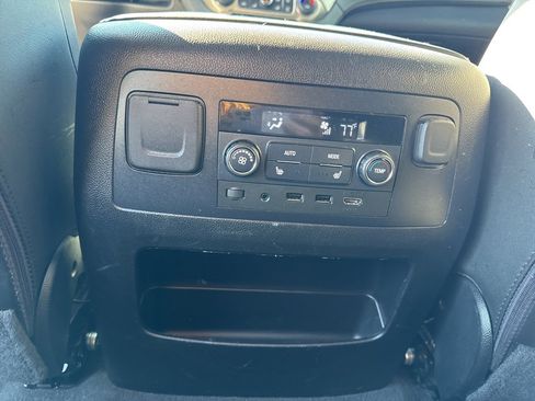 Used 2019 GMC Yukon XL Denali w/ Denali Ultimate Package image 46