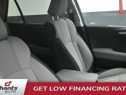 Used 2023 Subaru Outback Premium AWD/4WD image 10