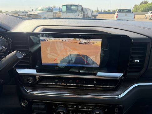 Certified 2023 Chevrolet Silverado 1500 LT image 25