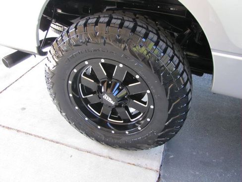 Used 2011 Ford F150 XLT w/ XLT Chrome Pkg AWD/4WD image 26
