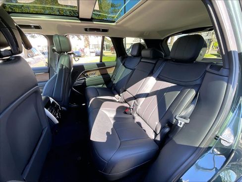 New 2026 Land Rover Range Rover SE AWD/4WD image 12