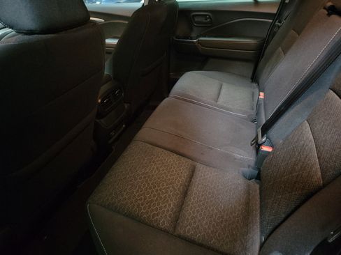 Certified 2025 Honda Ridgeline Sport image 10