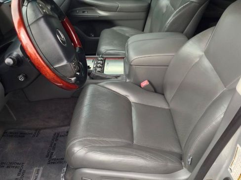 Used 2009 Lexus LX 570 4WD image 10