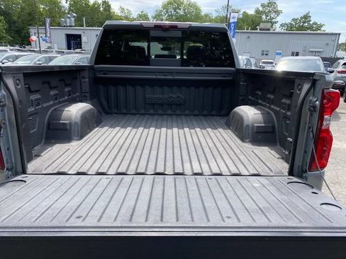 Used 2024 Chevrolet Silverado 1500 High Country w/ High Country Premium Package AWD/4WD image 7