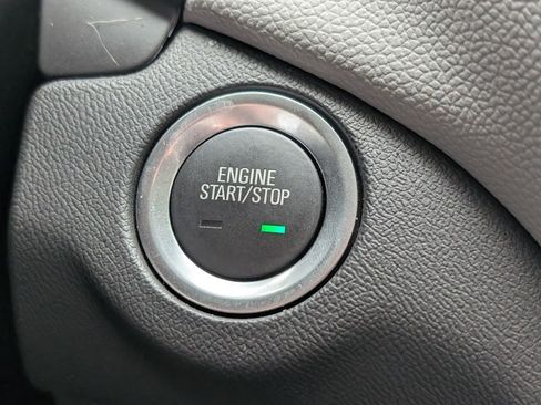 Used 2024 Chevrolet Equinox LS w/ LS Convenience Package FWD image 27
