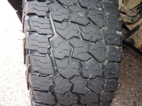 Certified 2022 Chevrolet Suburban LT w/ Luxury Package image 17