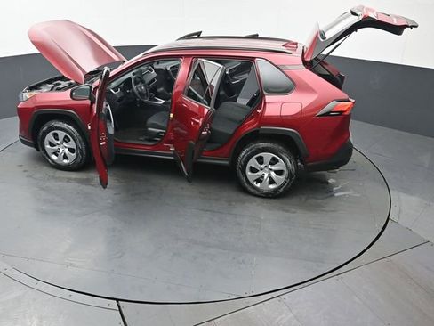 Certified 2020 Toyota RAV4 LE image 47