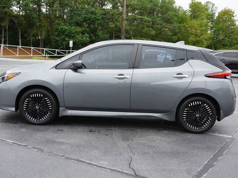 Certified 2023 Nissan Leaf SV Plus image 3