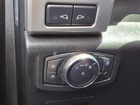 Used 2020 Ford F150 Platinum w/ Equipment Group 701A Luxury AWD/4WD image 15